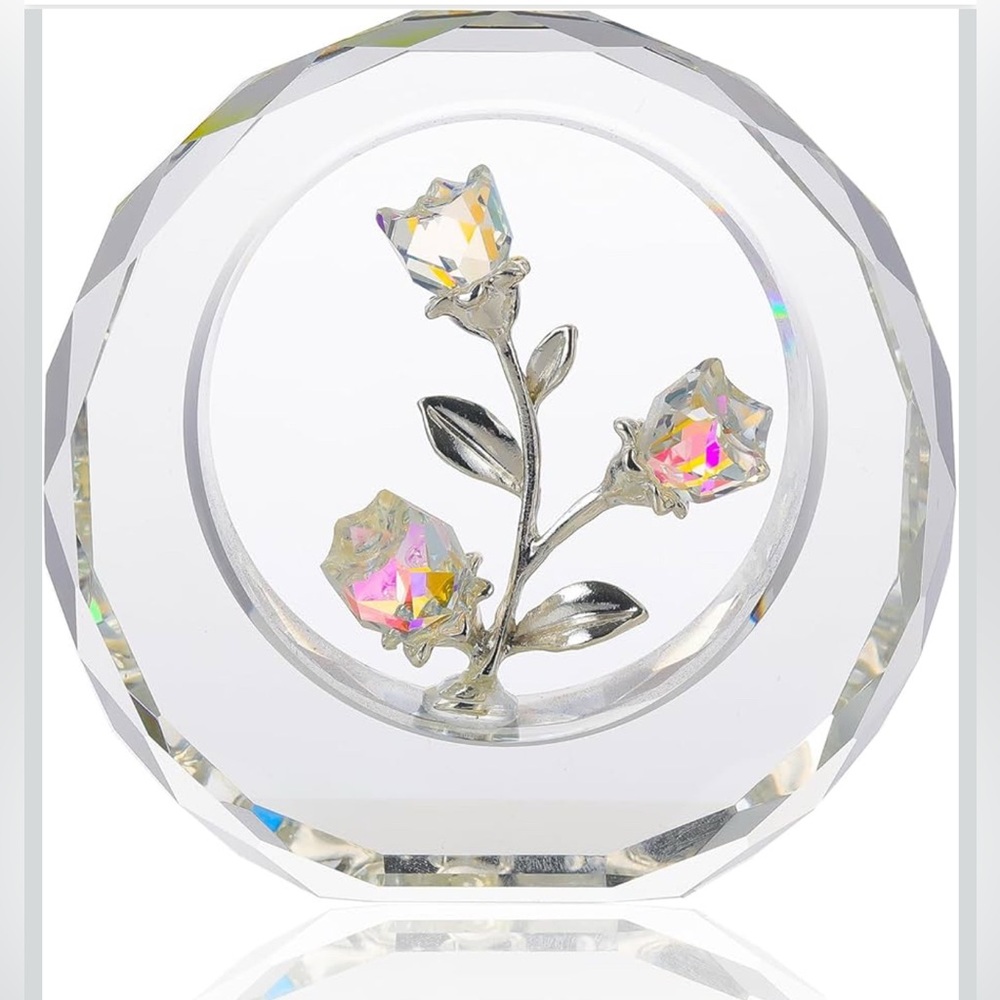 Crystal Clear Rose Figurine with Outer Circular Ring, Glass Bouquet Decorative